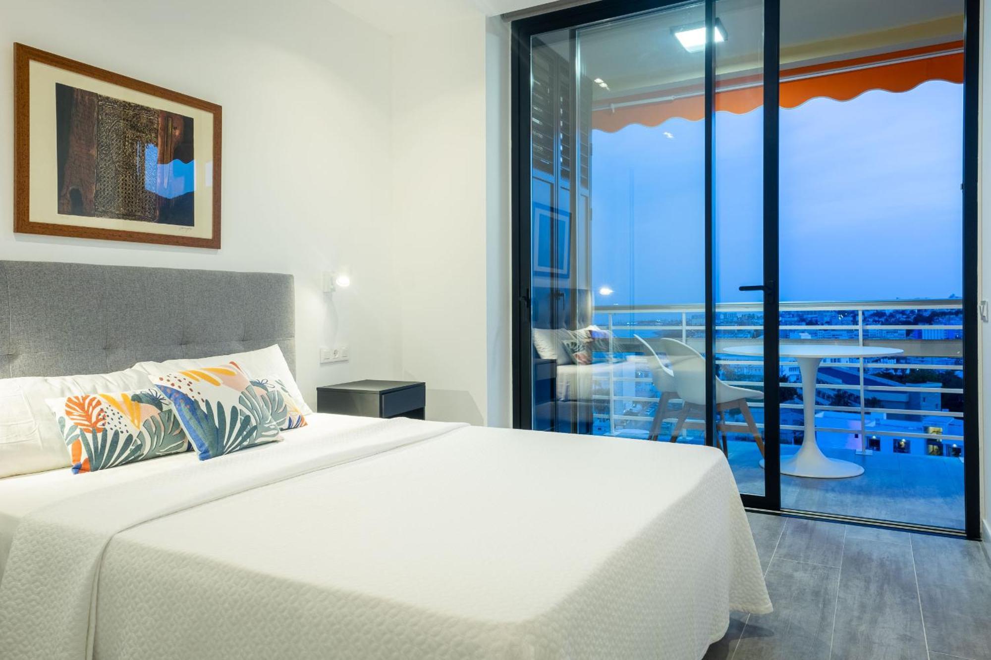 Fabuloso apartamento con increíbles vistas al mar Torremolinos Exterior foto