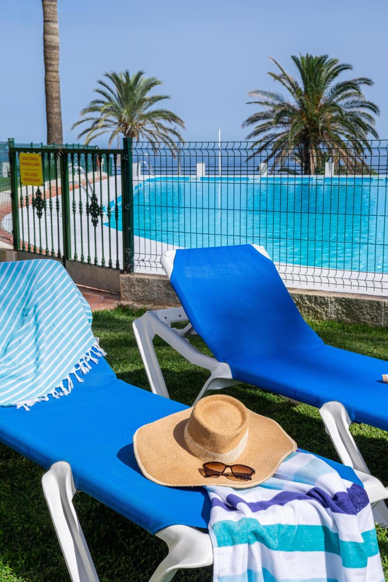 Fabuloso apartamento con increíbles vistas al mar Torremolinos Exterior foto